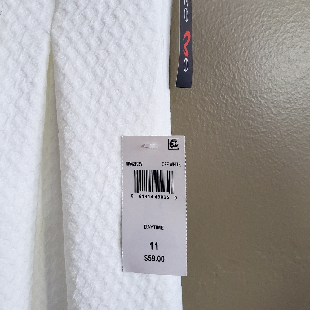 NWT Teeze Me White Skater Mini Dress V-Neck - Picture 10 of 13